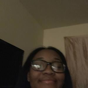 Meet your Posher, Kristen